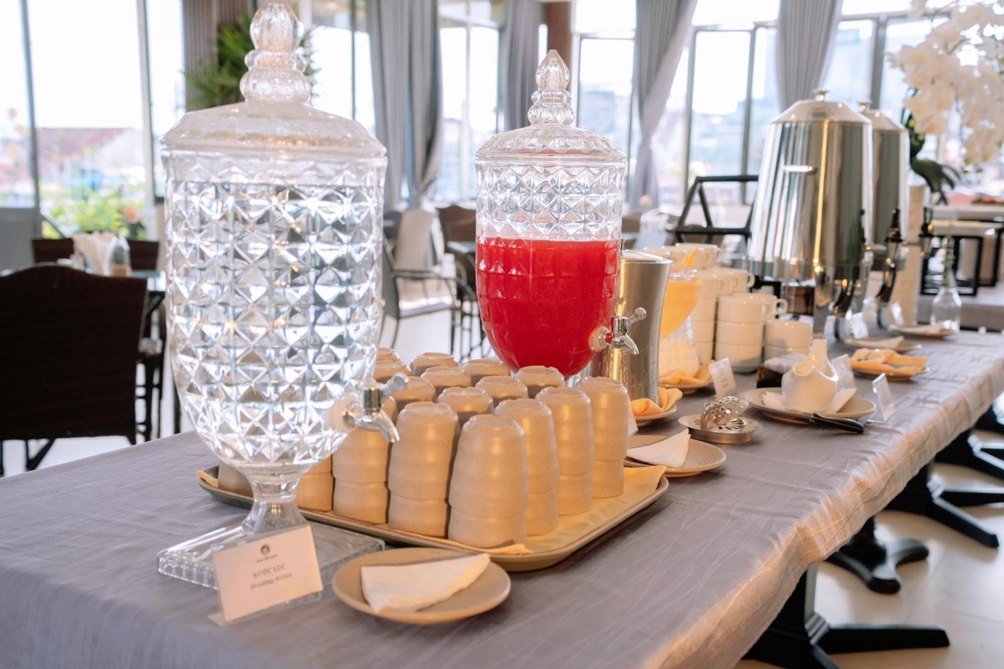 Song Tien Hotel Митхо Экстерьер фото
