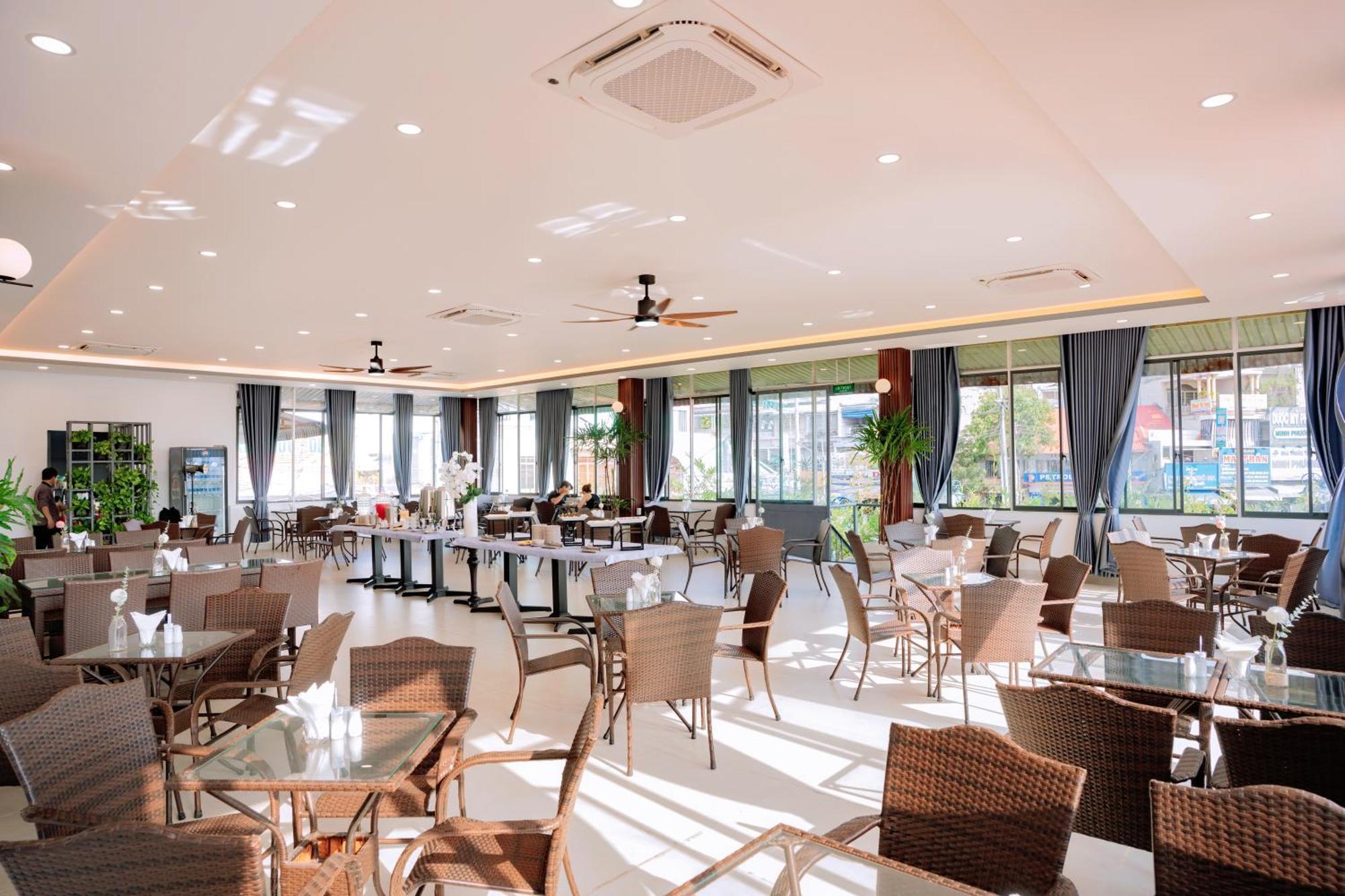 Song Tien Hotel Митхо Экстерьер фото